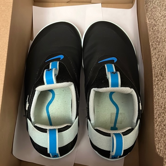 SOLD! Nike Zoom Pulse - Picture 1 of 3